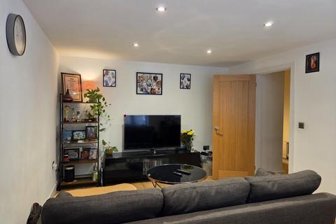 2 bedroom apartment to rent, North Town Road, Maidenhead, Berkshire