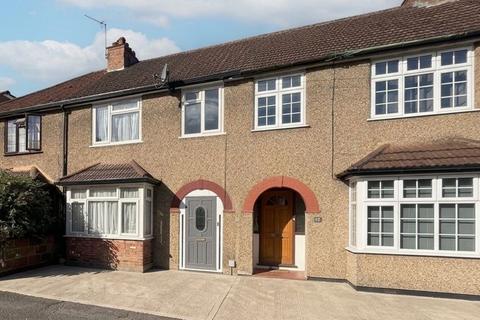 3 bedroom terraced house for sale, Mill Avenue, Uxbridge, UB8