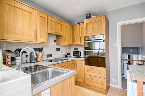 2 bedroom semi-detached bungalow for sale, 17 Hillside Avenue, Bridgnorth