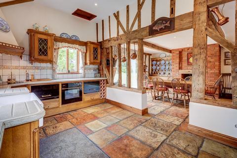 4 bedroom barn conversion for sale, Shonks Mill Road, Romford RM4