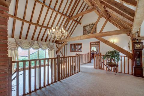 4 bedroom barn conversion for sale, Shonks Mill Road, Romford RM4