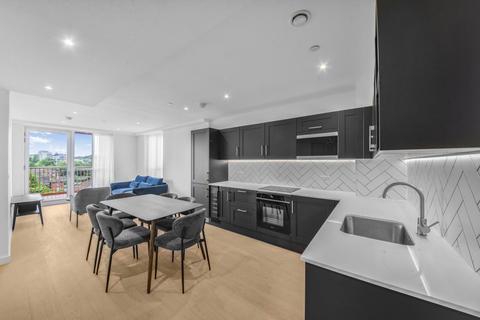 2 bedroom apartment to rent, Fulton Road Wembley HA9