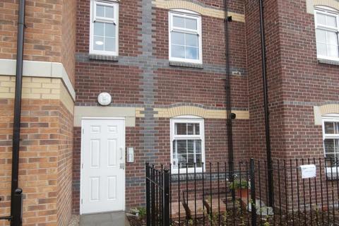 2 bedroom flat to rent, Grey Meadow Road, Derbyshire DE7