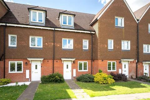 3 bedroom terraced house for sale, Outfield Crescent, Wokingham, Berkshire