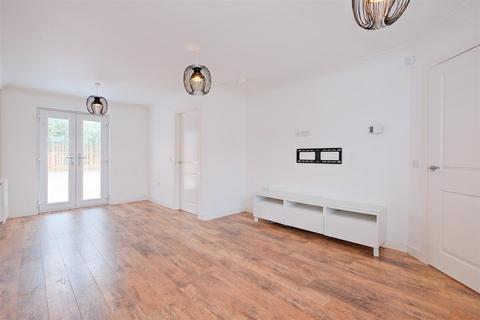4 bedroom detached house for sale, Clare Crescent, Larkhall