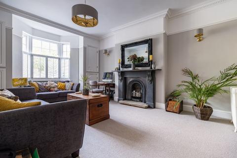 5 bedroom character property for sale, High Street, Olney