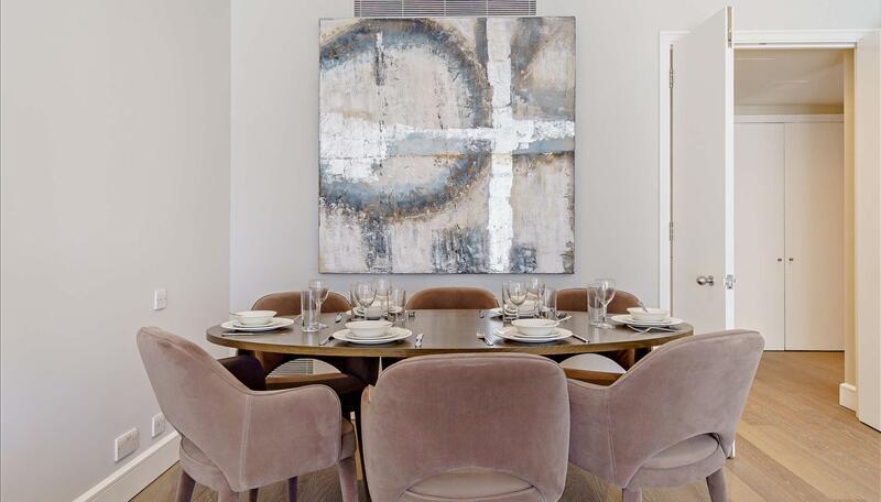 Apartment in London - View 3