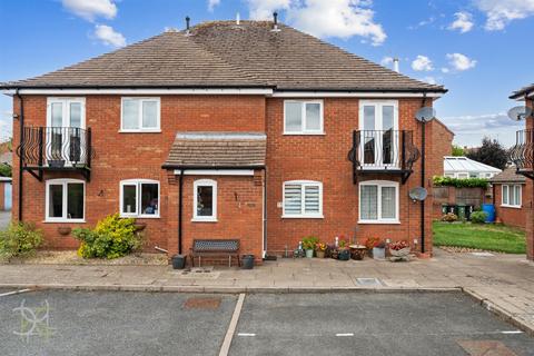 2 bedroom flat to rent, Old Market Court, Pershore