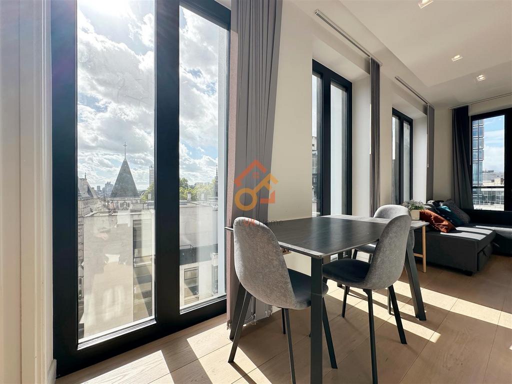 Apartment in London - View 5