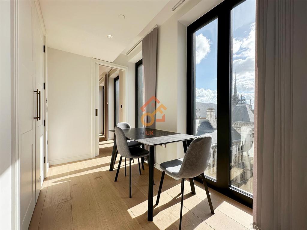 Apartment in London - More
