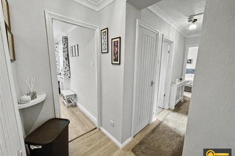2 bedroom flat for sale, Everard Court, Garrett Street, Nuneaton