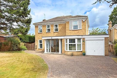 4 bedroom detached house for sale, Rossett Avenue, Harrogate, HG2