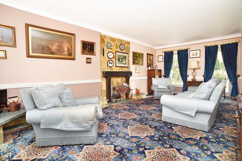4 bedroom detached house for sale, Rossett Avenue, Harrogate, HG2