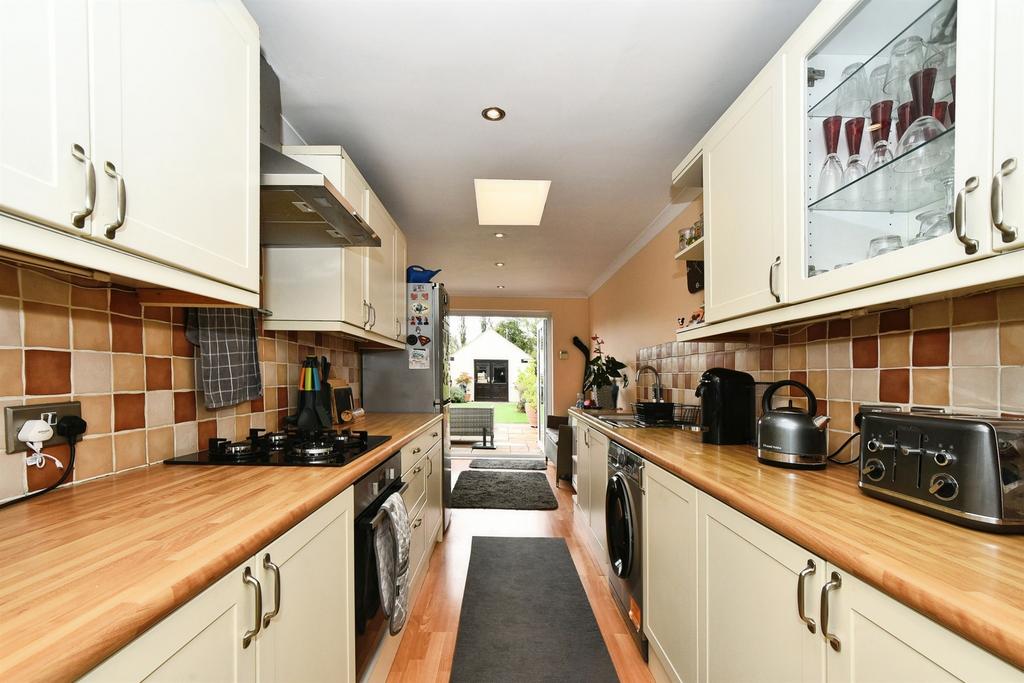 House in Swindon - View 5