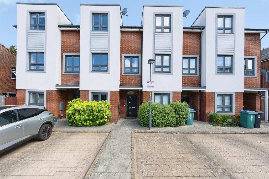 House in Watford