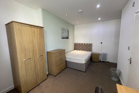 1 bedroom in a house share to rent, Room 6, Aldermans Drive, Peterborough PE3 6AR