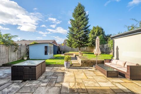 2 bedroom detached house for sale, High Brooms Road, Tunbridge Wells, TN4