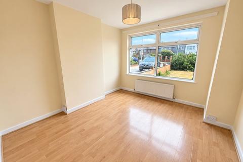 3 bedroom semi-detached house to rent, Seaton Road, Hayes, Middlesex, UB3
