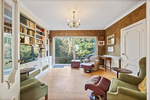 5 bedroom detached house for sale, Cedars Close, Hendon NW4