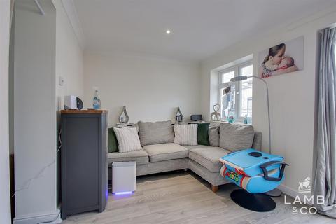 4 bedroom semi-detached bungalow for sale, Camellia Crescent, Clacton-On-Sea CO16