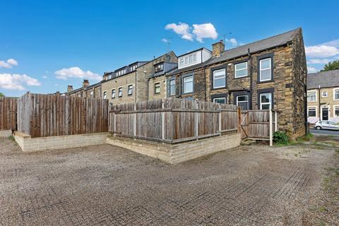 2 bedroom terraced house to rent, Zoar Street, Morley, LS27