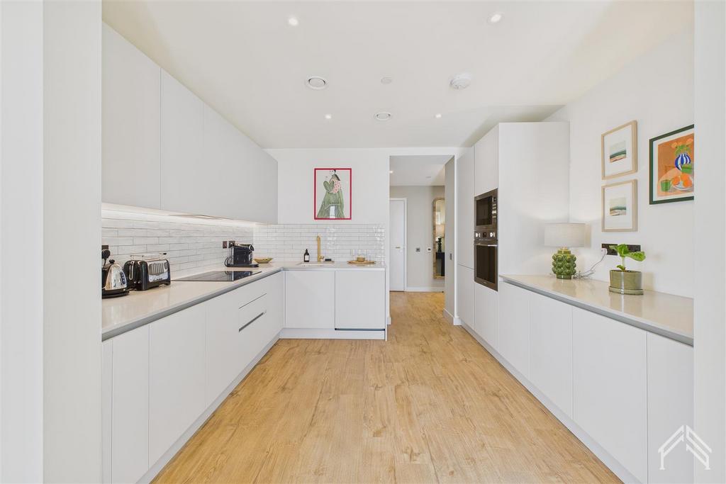Apartment in London - View 3