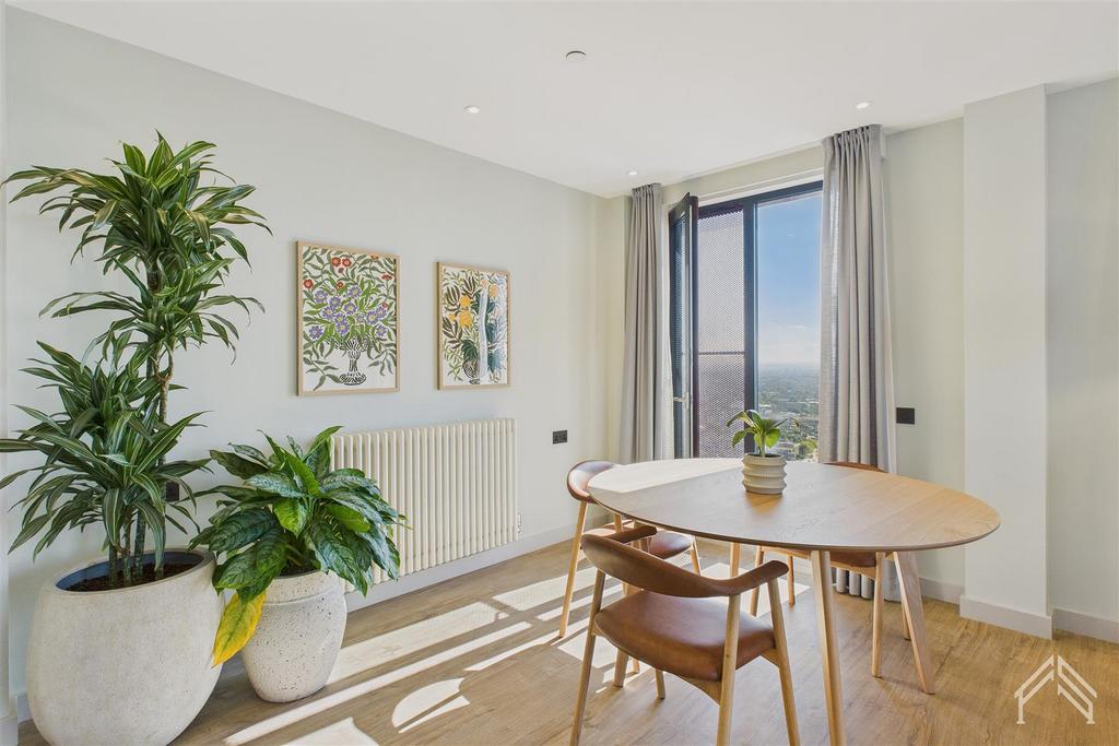Apartment in London - View 5