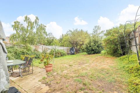3 bedroom detached house for sale, Hazell Way, Stoke Poges SL2