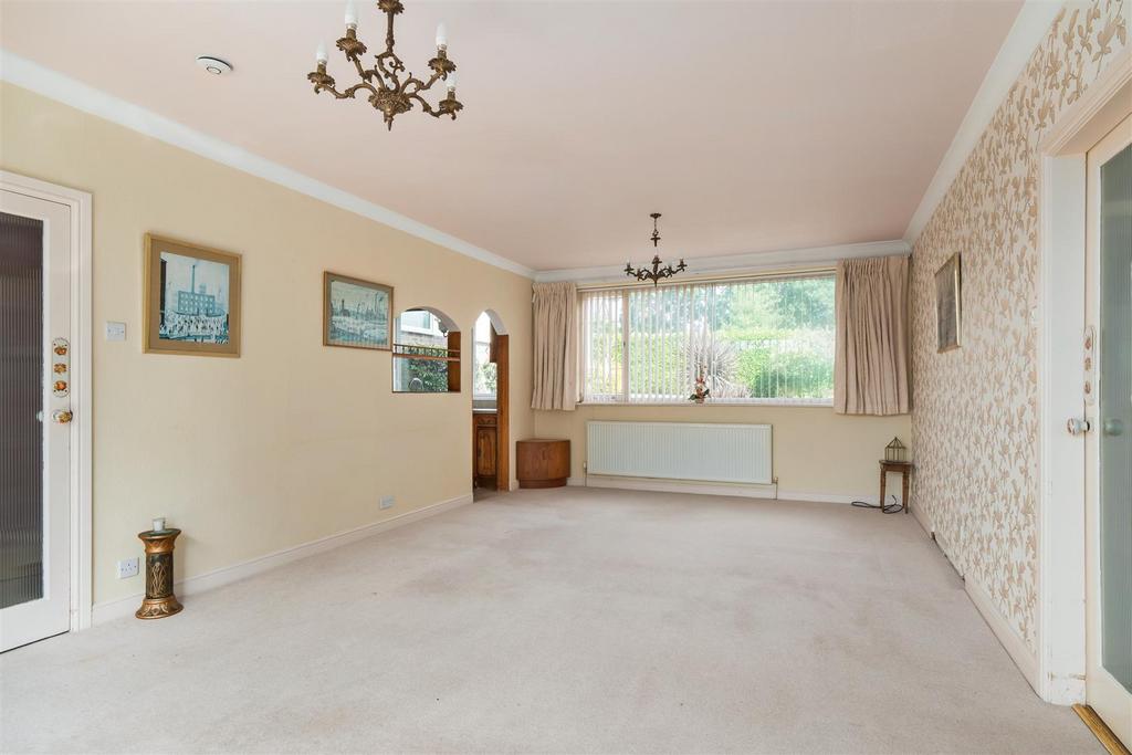 Apartment in Dore, Sheffield - View 3