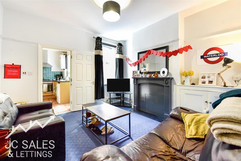 House in Sheffield - View 2