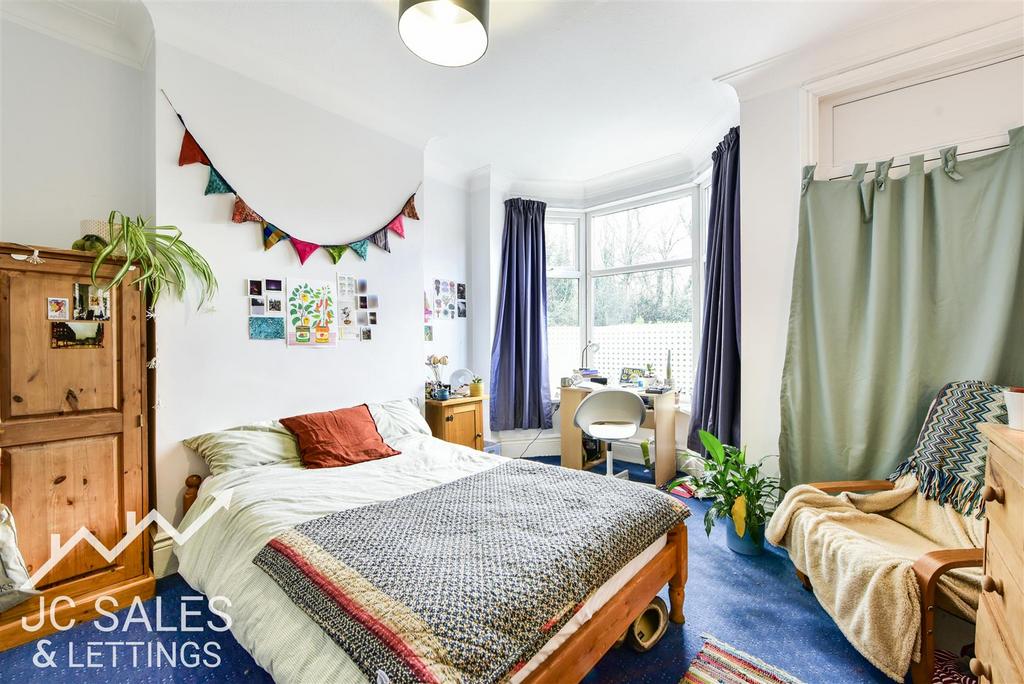 House in Sheffield - View 5