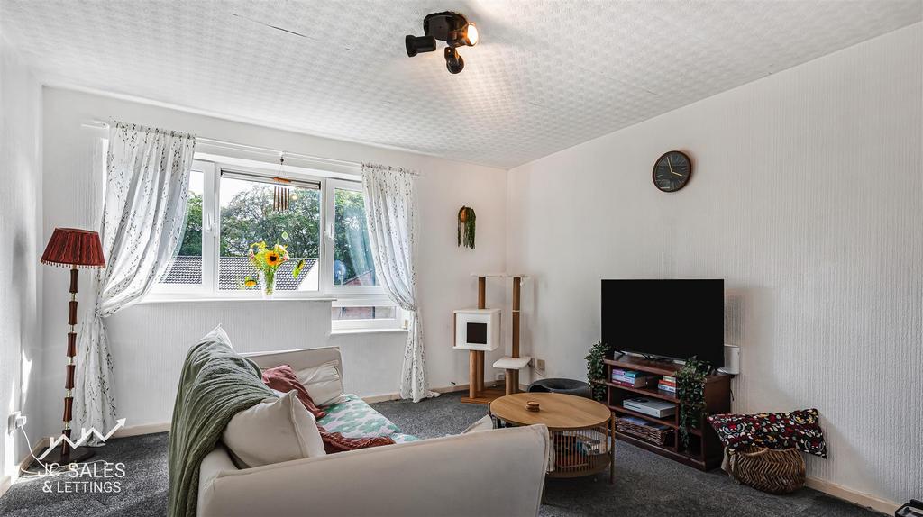 Apartment in Sheffield - View 2