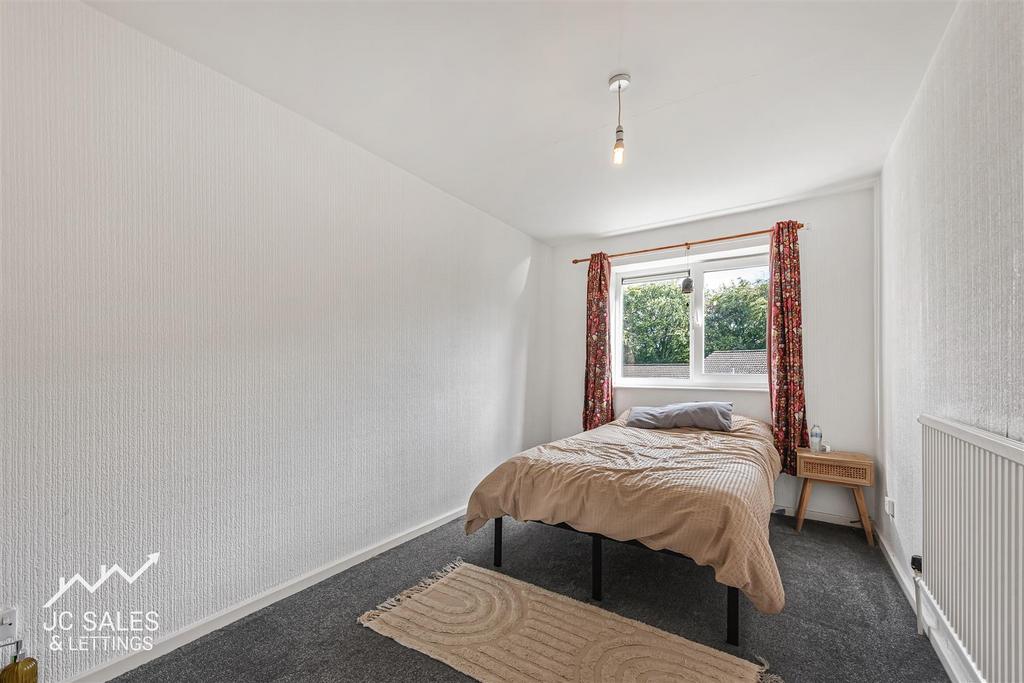 Apartment in Sheffield - View 5