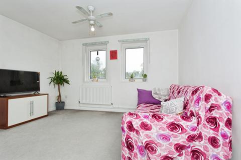 2 bedroom flat for sale, Minerva Way, Cambridge
