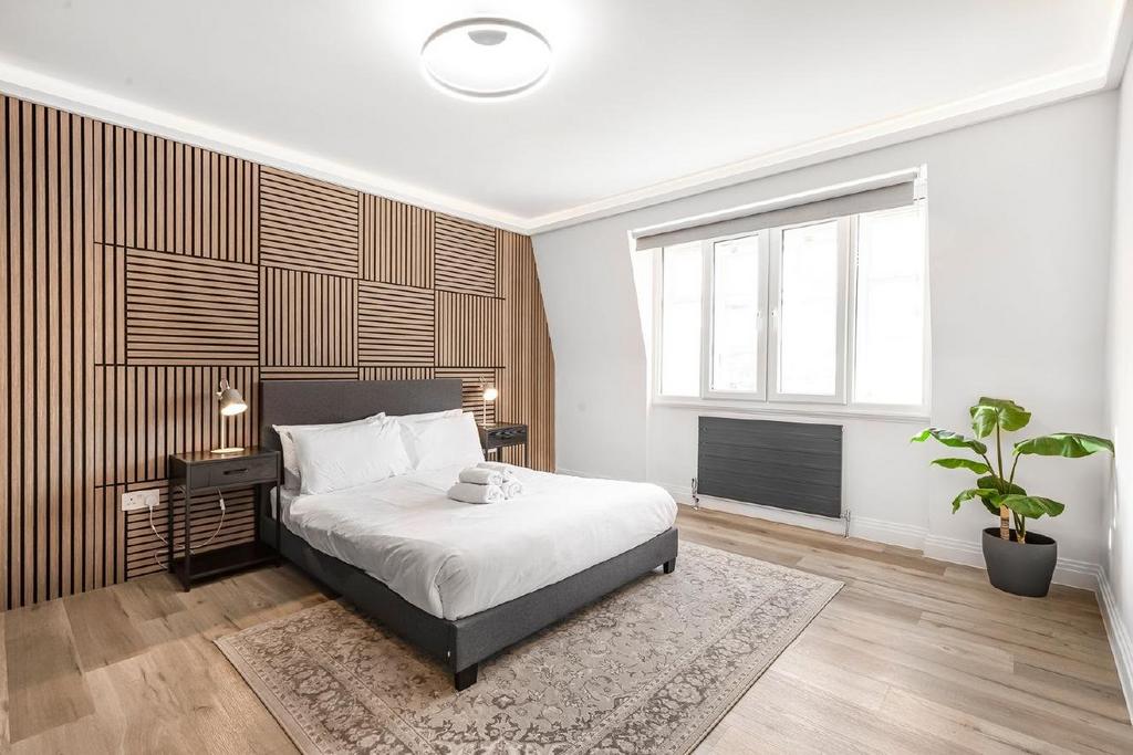 Apartment in London - View 3