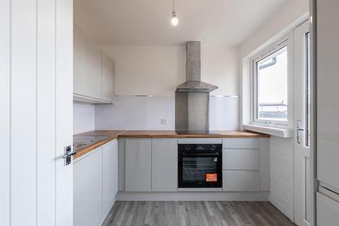 2 bedroom semi-detached bungalow for sale, Muirend Gardens, Perth