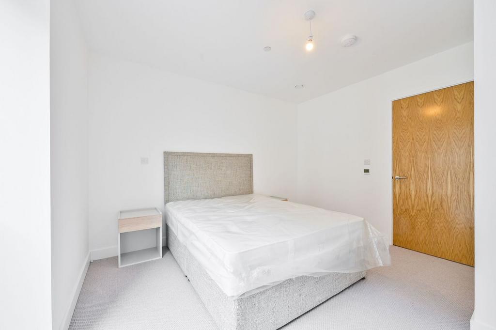 Apartment in London - View 2