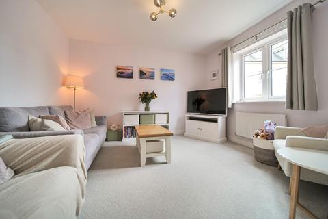 3 bedroom end of terrace house for sale, Skylark Road, Melksham SN12