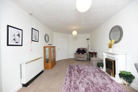 1 bedroom flat for sale, George Street, Huntingdon PE29