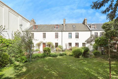 3 bedroom flat for sale, Thistle Street, Fife KY3