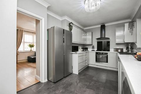 undefined, Wickford Drive, Romford