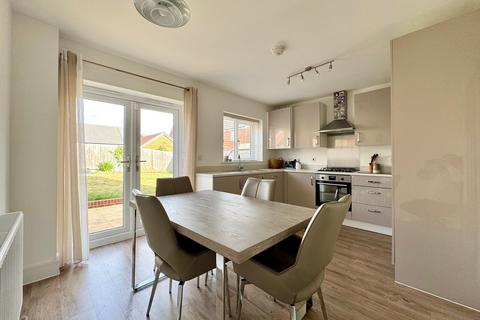 3 bedroom semi-detached house for sale, Rae Crescent, Wantage, OX12
