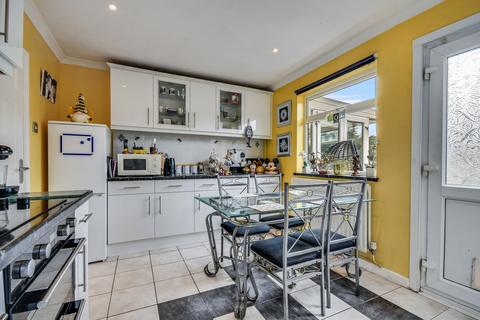 3 bedroom chalet for sale, Peel Road, Chelmsford, Essex