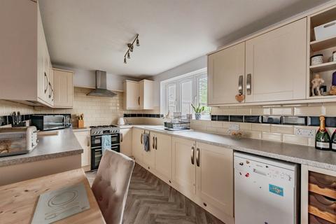 3 bedroom terraced house for sale, Ockleys Mead, Godstone