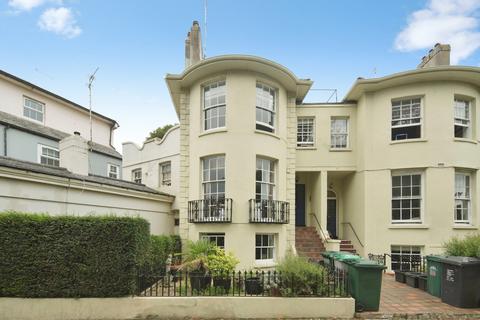 1 bedroom flat for sale, Hanover Crescent, Brighton, East Sussex, BN2