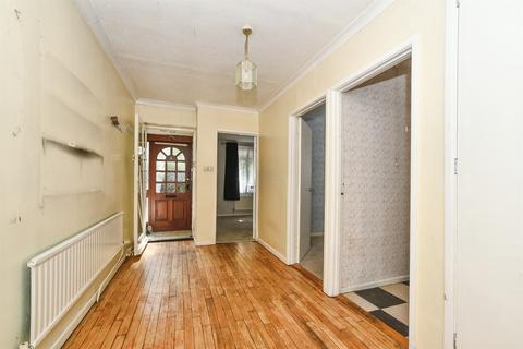 3 bedroom detached bungalow for sale, Brewery Street, Highworth, Swindon