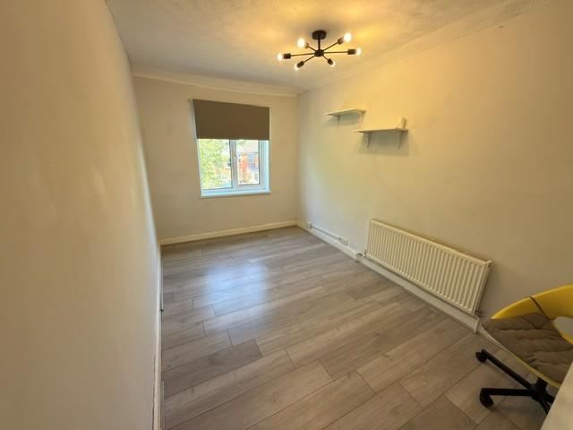 House in Southampton - View 5