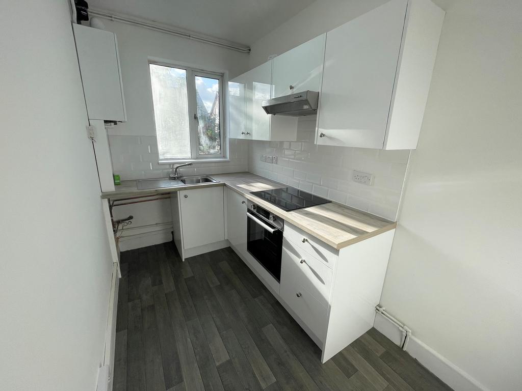 Apartment in Rushcliffe, Nottinghamshire - View 2