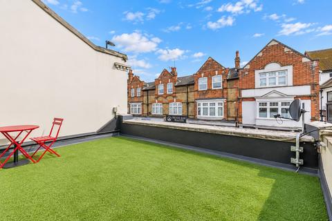 undefined, Selsdon Road, South Croydon, CR2