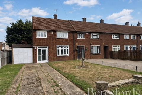 undefined, Straight Road, Romford, RM3